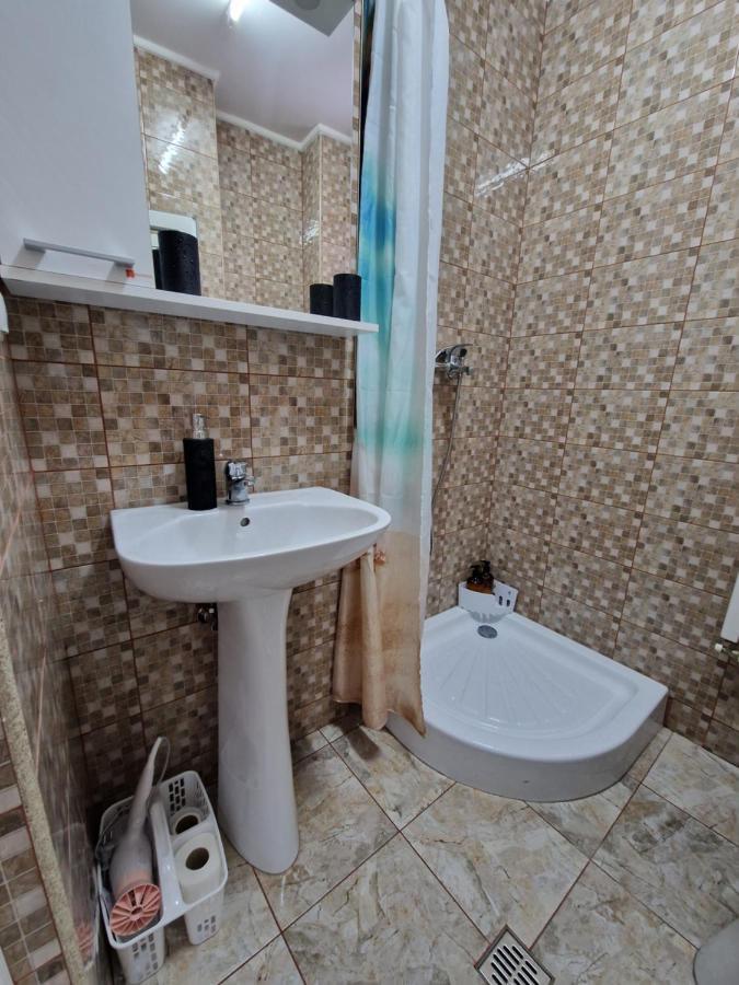 Apartamentul Florilor De Fan Azuga Kültér fotó